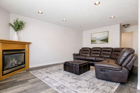 Photo 7 at 212 Pringle Drive, Edgehill Drive, Barrie