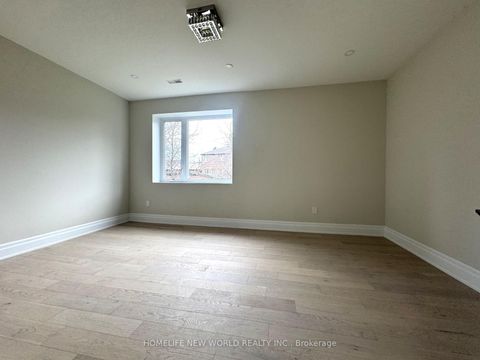 Photo 29 at 150 Viewmount Avenue, Lawrence, Toronto