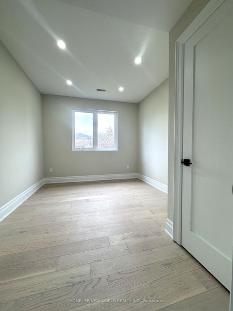 Photo 30 at 150 Viewmount Avenue, Lawrence, Toronto