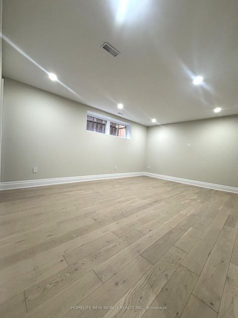 Photo 31 at 150 Viewmount Avenue, Lawrence, Toronto