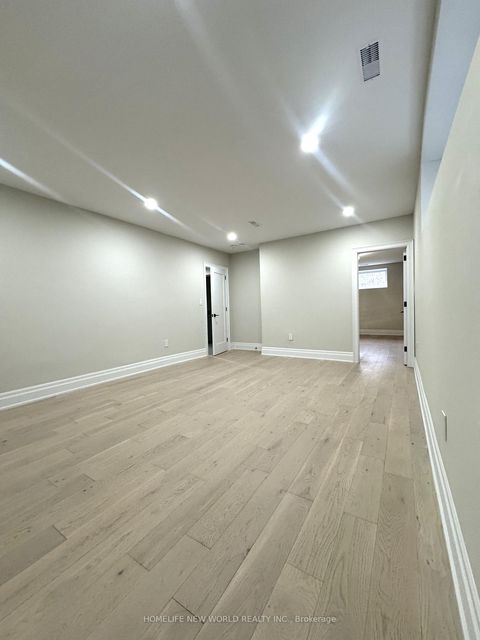 Photo 32 at 150 Viewmount Avenue, Lawrence, Toronto