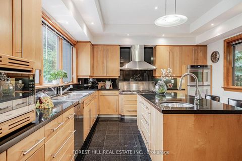 Photo 4 at 183 Arnold Avenue, Yorkhill, Vaughan