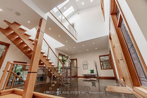 Photo 10 at 183 Arnold Avenue, Yorkhill, Vaughan