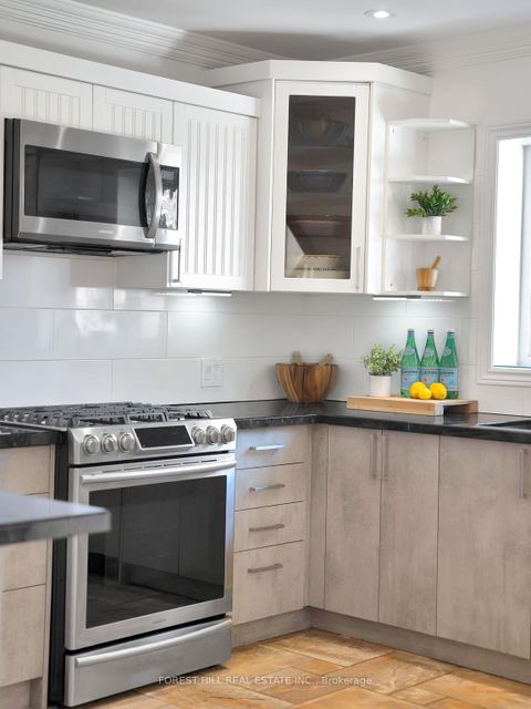 Photo 21 at 34 Edge Park Avenue, Birchmount, Toronto