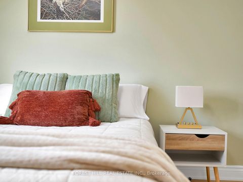 Photo 31 at 34 Edge Park Avenue, Birchmount, Toronto