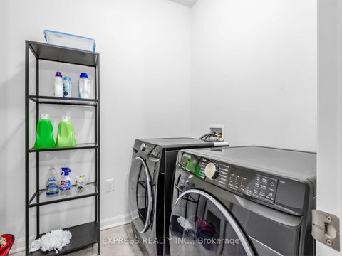 Photo 6 at 85 Casely Avenue, Rural Richmond Hill, Richmond Hill