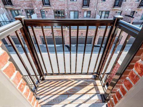 Photo 31 at 85 Casely Avenue, Rural Richmond Hill, Richmond Hill