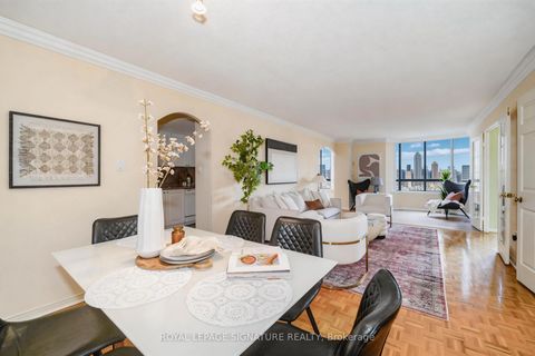 Photo 10 at 1001 - 211 St Patrick Street, Chinatown, Toronto