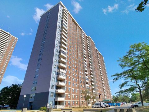 Photo 36 at 301 - 205 Hilda Avenue, Newtonbrook West, Toronto