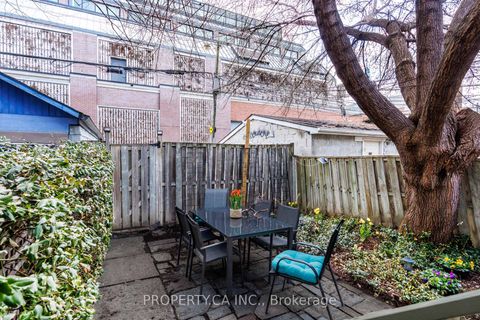 Photo 14 at 235 Markham Street, Bellwoods, Toronto
