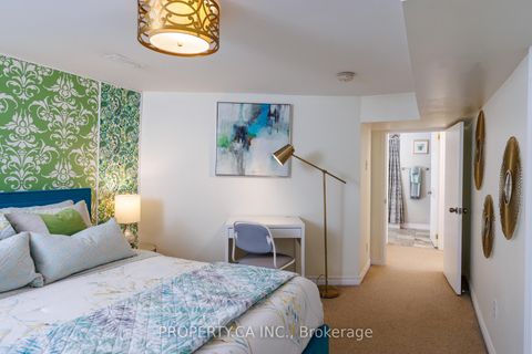 Photo 19 at 235 Markham Street, Bellwoods, Toronto