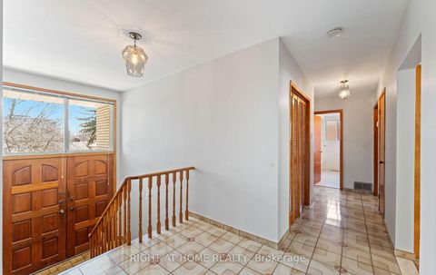 Photo 7 at 41 Knoll Drive, Humber Valley, Toronto