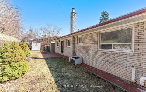 Photo 42 at 41 Knoll Drive, Humber Valley, Toronto