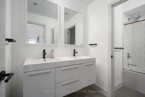 Photo 19 at 38 Alameda Avenue, Oakwood Village, Toronto