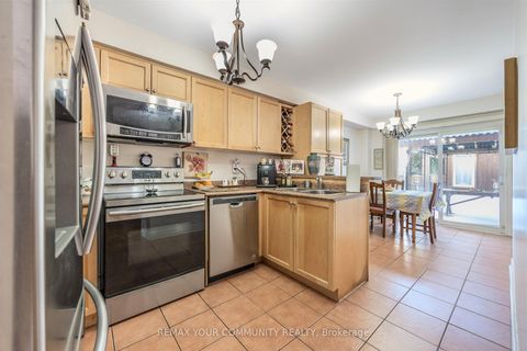 Photo 10 at 50 Lodgeway Drive, Rural Vaughan, Vaughan