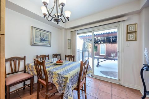 Photo 13 at 50 Lodgeway Drive, Rural Vaughan, Vaughan