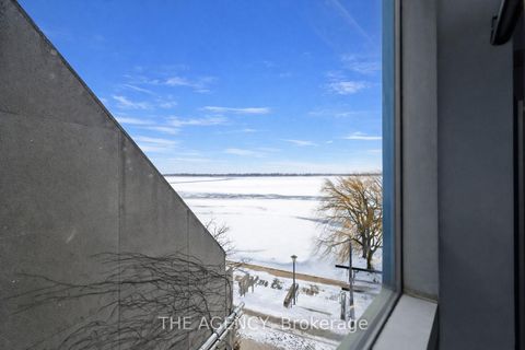 Photo 26 at 606 - 99 Harbour Square, Waterfront Communities C1, Toronto