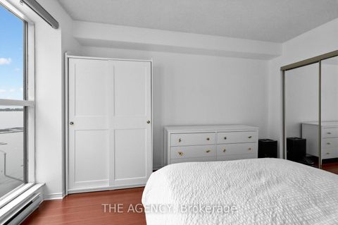Photo 27 at 606 - 99 Harbour Square, Waterfront Communities C1, Toronto