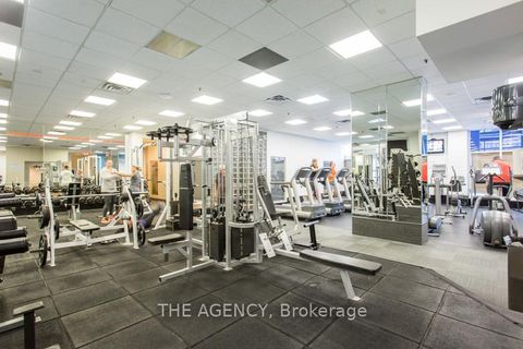 Photo 38 at 606 - 99 Harbour Square, Waterfront Communities C1, Toronto