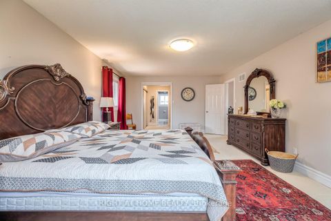 Photo 18 at 160 Carrington Drive, Mill Pond, Richmond Hill