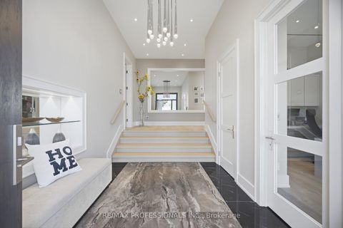 Photo 4 at 466 The Kingsway, Rosethorn, Toronto