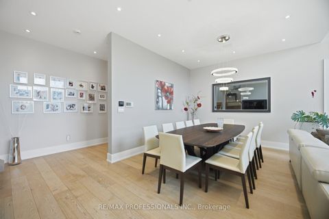 Photo 5 at 466 The Kingsway, Rosethorn, Toronto