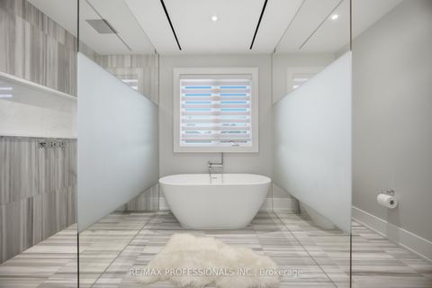 Photo 32 at 466 The Kingsway, Rosethorn, Toronto