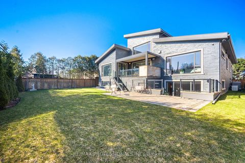 Photo 49 at 466 The Kingsway, Rosethorn, Toronto