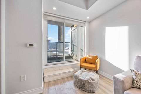 Photo 17 at 201 - 9618 Yonge Street, North Richvale, Richmond Hill