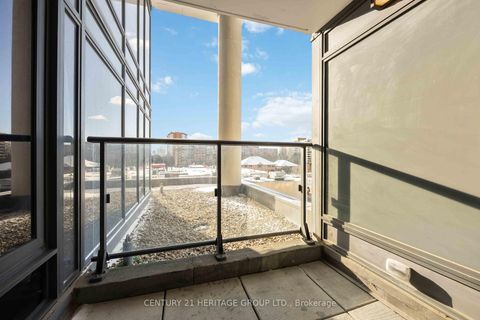 Photo 21 at 201 - 9618 Yonge Street, North Richvale, Richmond Hill