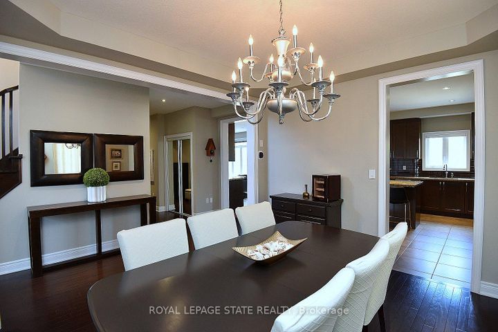 Photo 3 at 483 Valridge Drive, Ancaster, Hamilton