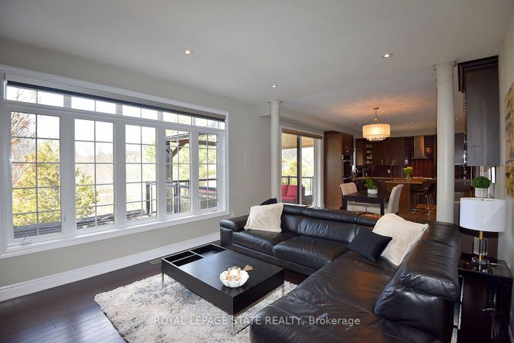 Photo 15 at 483 Valridge Drive, Ancaster, Hamilton