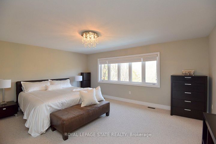 Photo 19 at 483 Valridge Drive, Ancaster, Hamilton