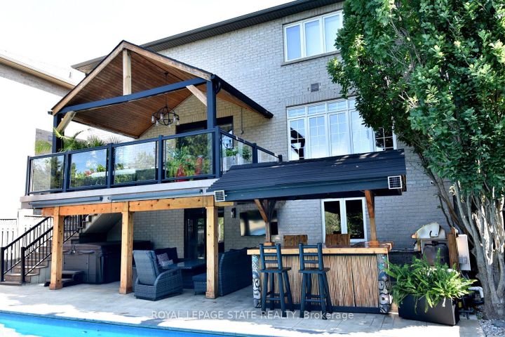 Photo 41 at 483 Valridge Drive, Ancaster, Hamilton