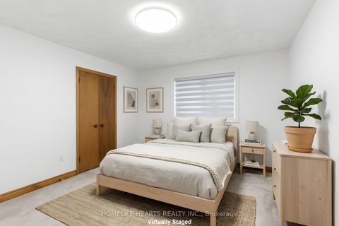 Photo 25 at 107 Pemberton Avenue, Newtonbrook East, Toronto