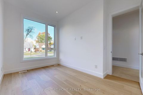 Photo 16 at 19 Putney Road, Alderwood, Toronto