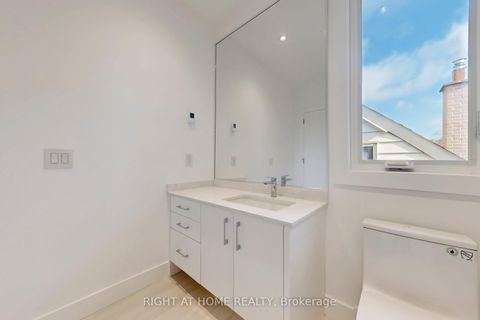 Photo 31 at 19 Putney Road, Alderwood, Toronto