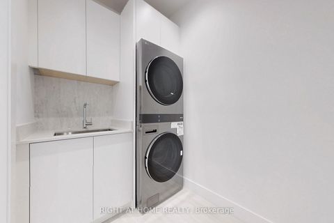 Photo 33 at 19 Putney Road, Alderwood, Toronto