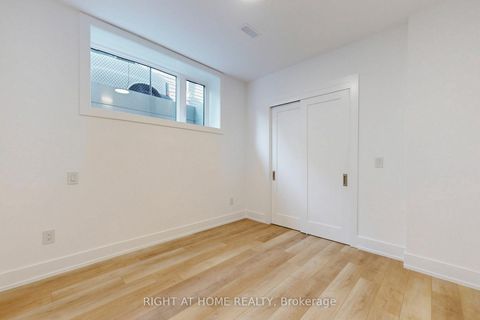 Photo 37 at 19 Putney Road, Alderwood, Toronto