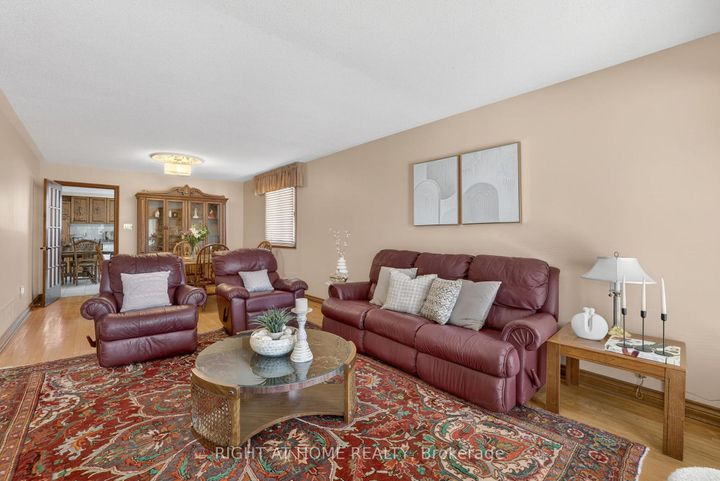 Photo 5 at 56 Birch Avenue, South Richvale, Richmond Hill