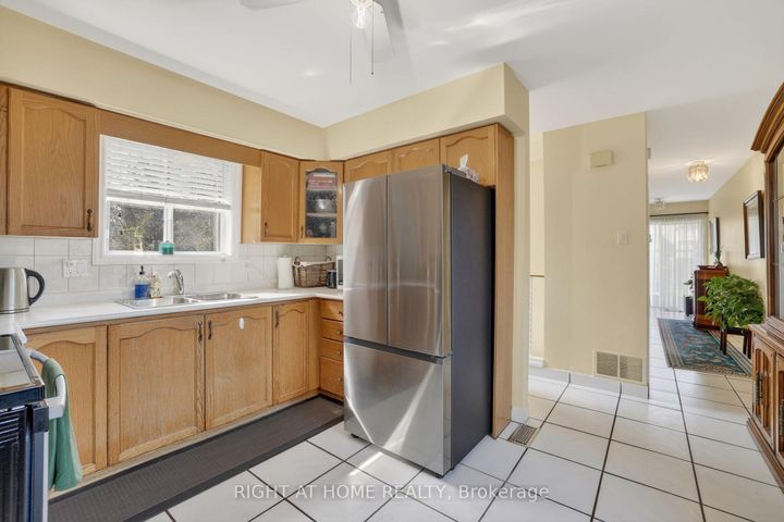 Photo 23 at 56 Birch Avenue, South Richvale, Richmond Hill