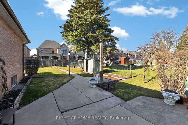 Photo 30 at 56 Birch Avenue, South Richvale, Richmond Hill
