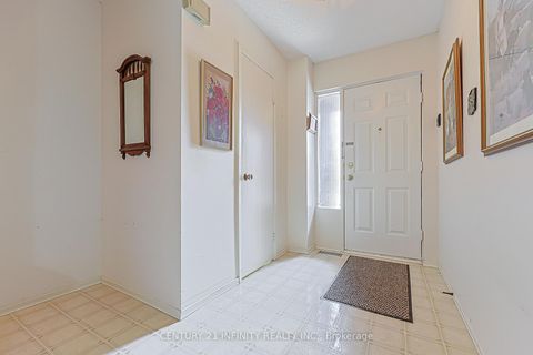 Photo 1 at 64 - 4662 Kingston Road, West Hill, Toronto