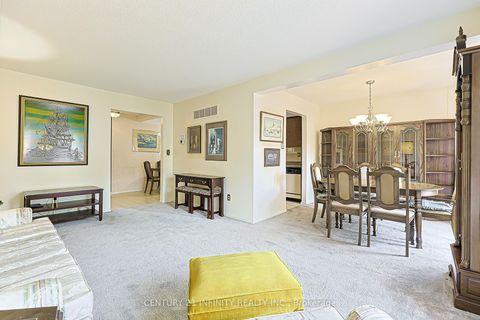 Photo 9 at 64 - 4662 Kingston Road, West Hill, Toronto