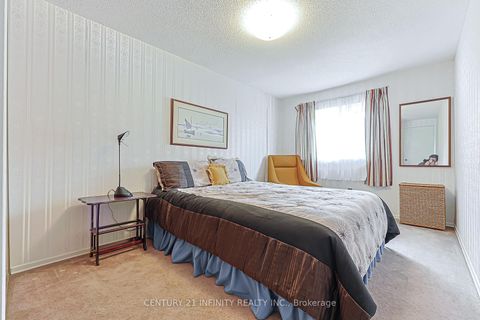 Photo 13 at 64 - 4662 Kingston Road, West Hill, Toronto