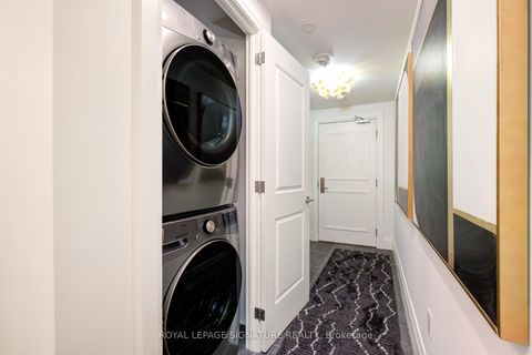 Photo 5 at 303 - 285 Avenue Road, Casa Loma, Toronto