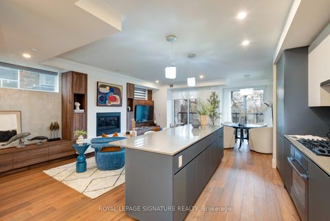 Photo 6 at 303 - 285 Avenue Road, Casa Loma, Toronto
