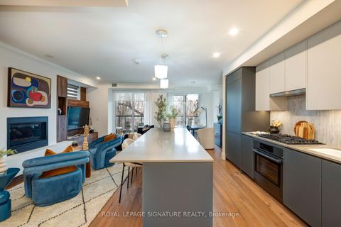 Photo 11 at 303 - 285 Avenue Road, Casa Loma, Toronto