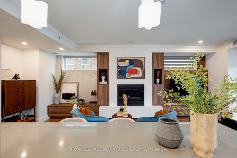 Photo 13 at 303 - 285 Avenue Road, Casa Loma, Toronto