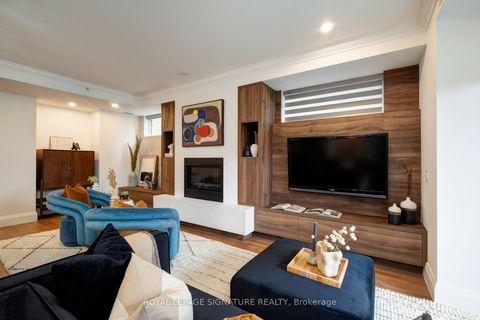 Photo 19 at 303 - 285 Avenue Road, Casa Loma, Toronto